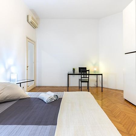 Appartamento Pacini - Affitti Brevi Italia Milán Exterior foto